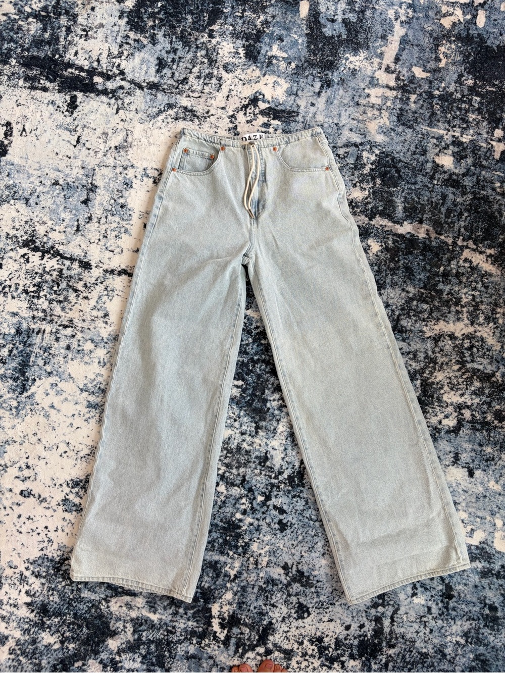 DAZE Drawstring Wide Leg Jeans 24 | Viral Still Here Cool Jean Dupe - Picture 2 of 7